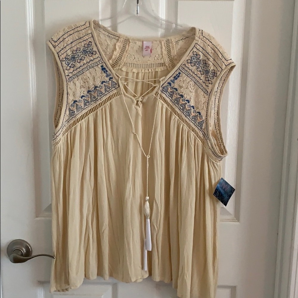 Bohemian top